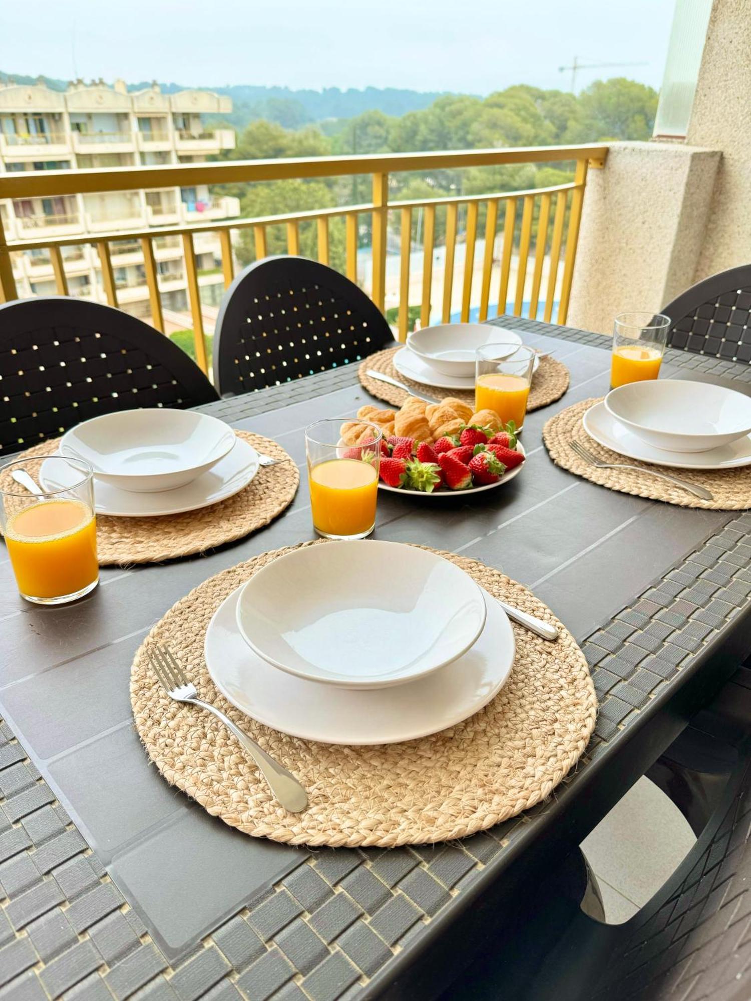 Apartamento Completo Junto A La Playa Salou Exterior photo